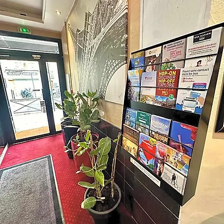 Victor Hugo Hotel 2*