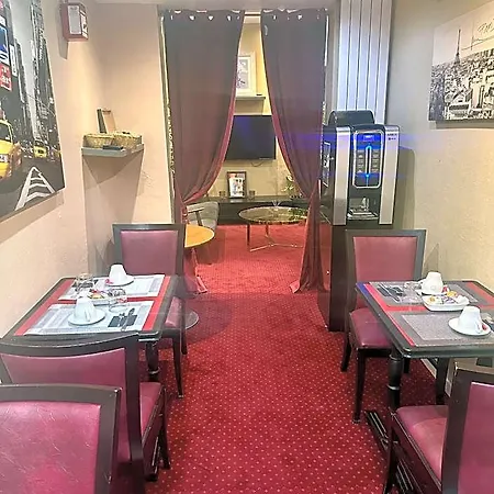 Hotel Victor Hugo 2*